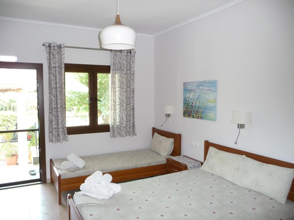 House Evristhenis 2 Apartment โตโรนี ภายนอก รูปภาพ