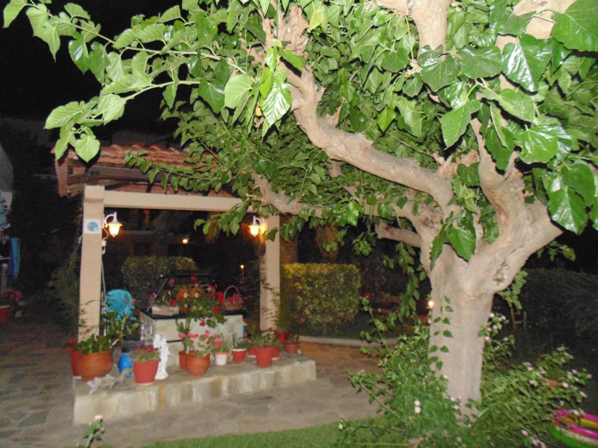 House Evristhenis 2 Apartment โตโรนี ภายนอก รูปภาพ